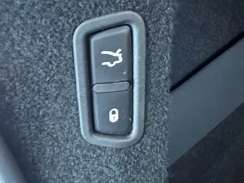 Maserati Levante — фото 12
