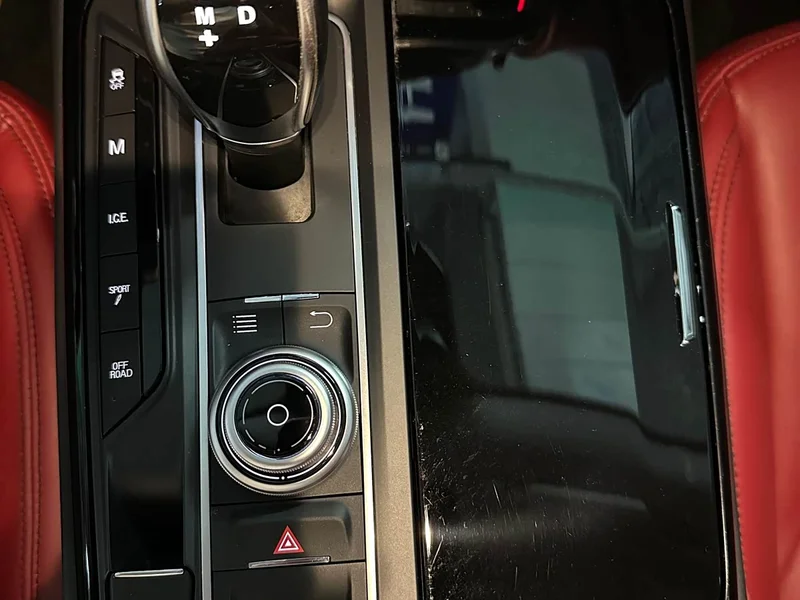 Maserati Levante — фото 10