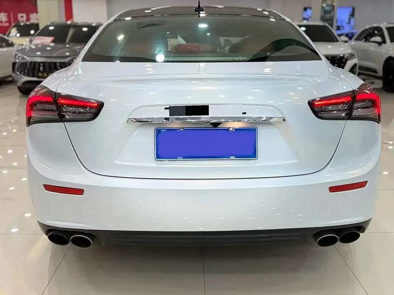 Maserati Ghibli — фото 19
