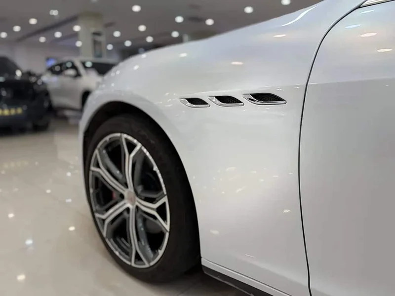 Maserati Ghibli — фото 9