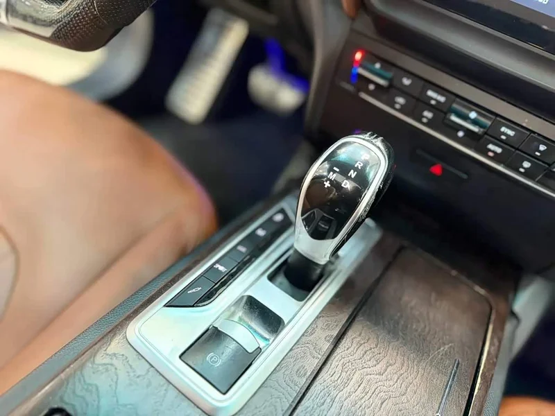 Maserati Ghibli — фото 10