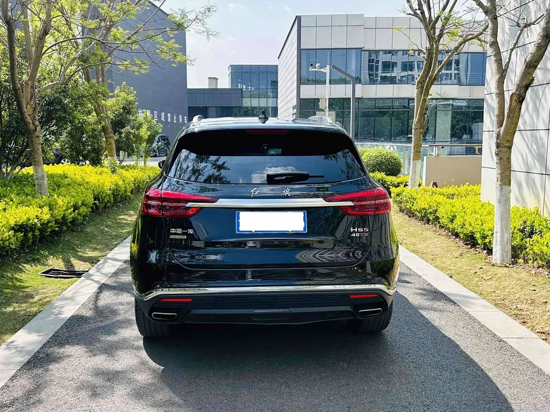 Hongqi HS5 — фото 3