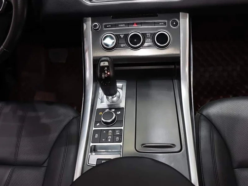 Land Rover Range Rover — фото 14