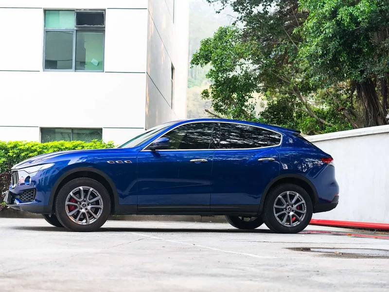 Maserati Levante — фото 4