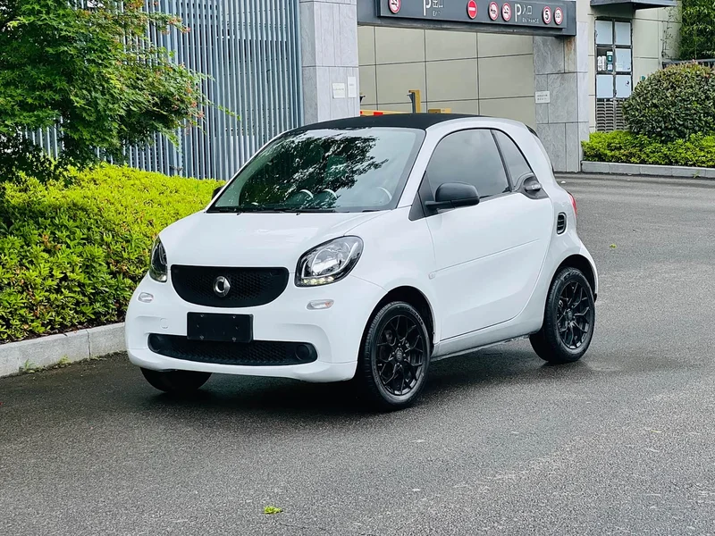 Smart Fortwo — фото 1