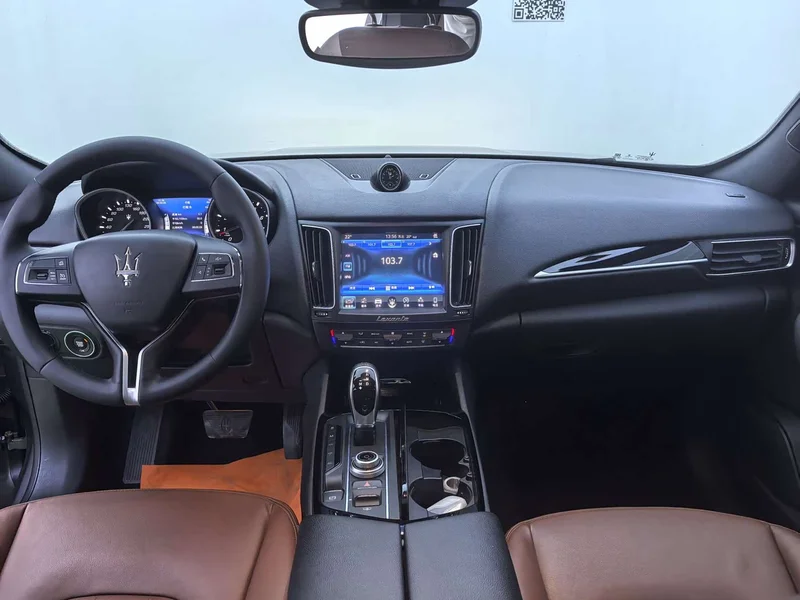 Maserati Levante — фото 9