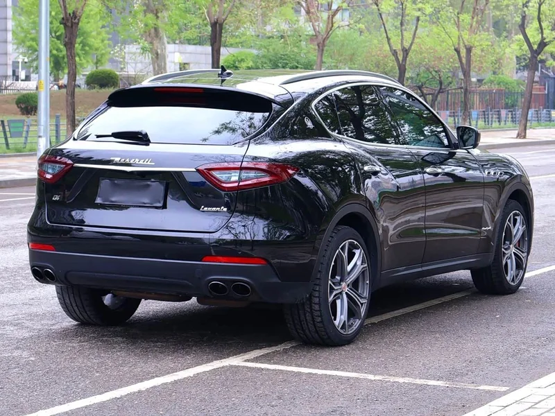Maserati Levante — фото 5