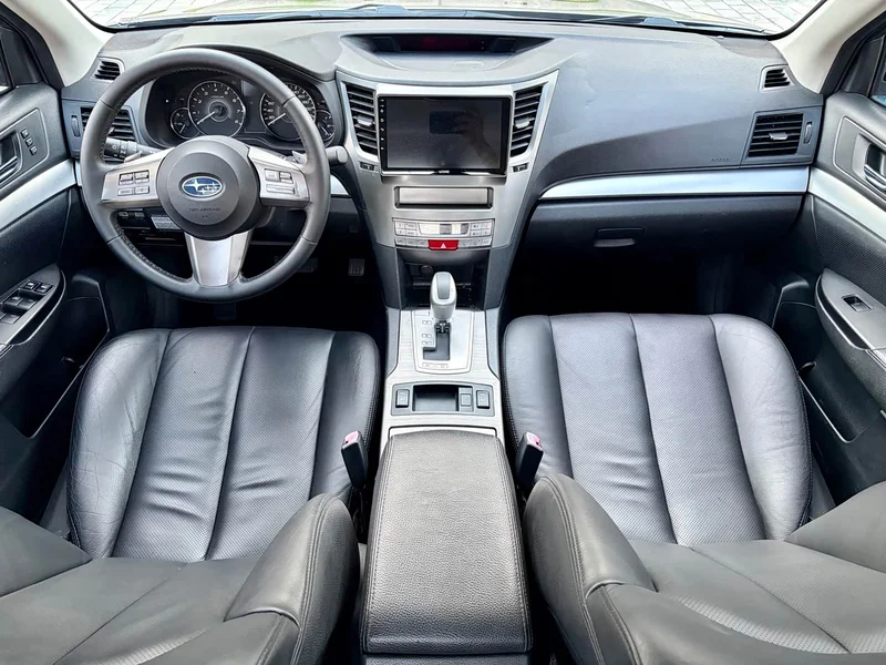Subaru Legacy — фото 32