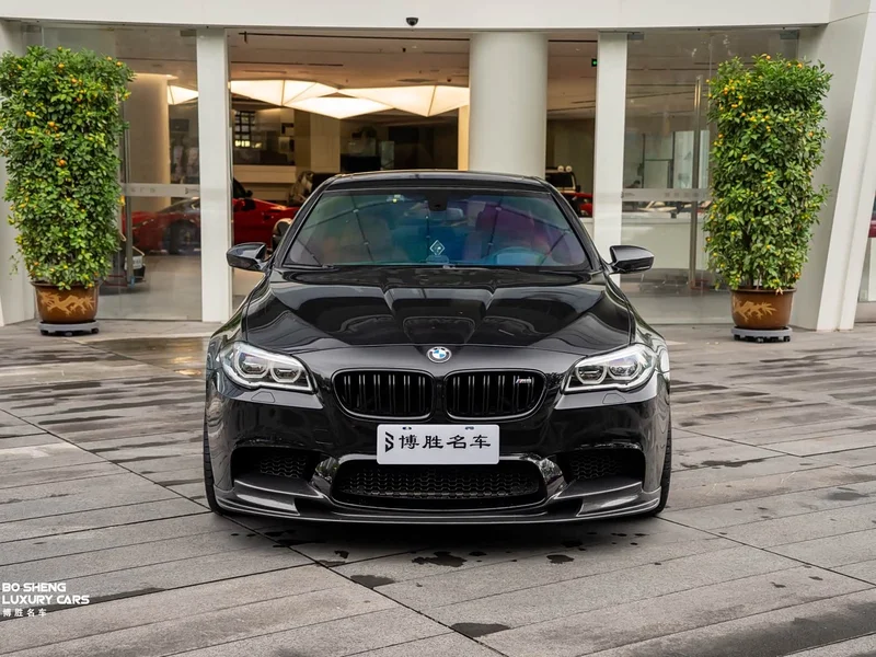 BMW M5 — фото 16
