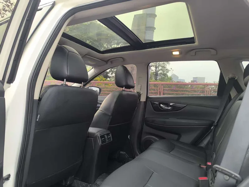 Nissan X-Trail — фото 11