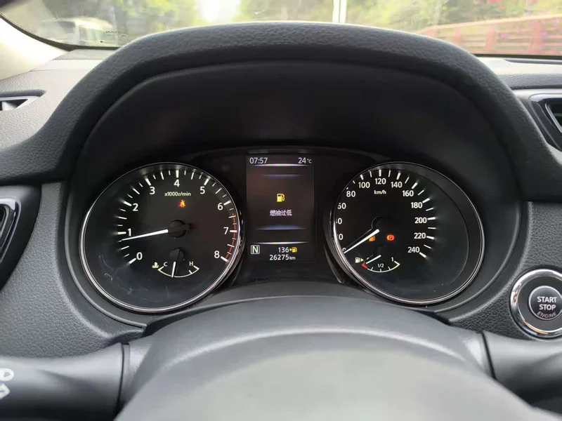 Nissan X-Trail — фото 18