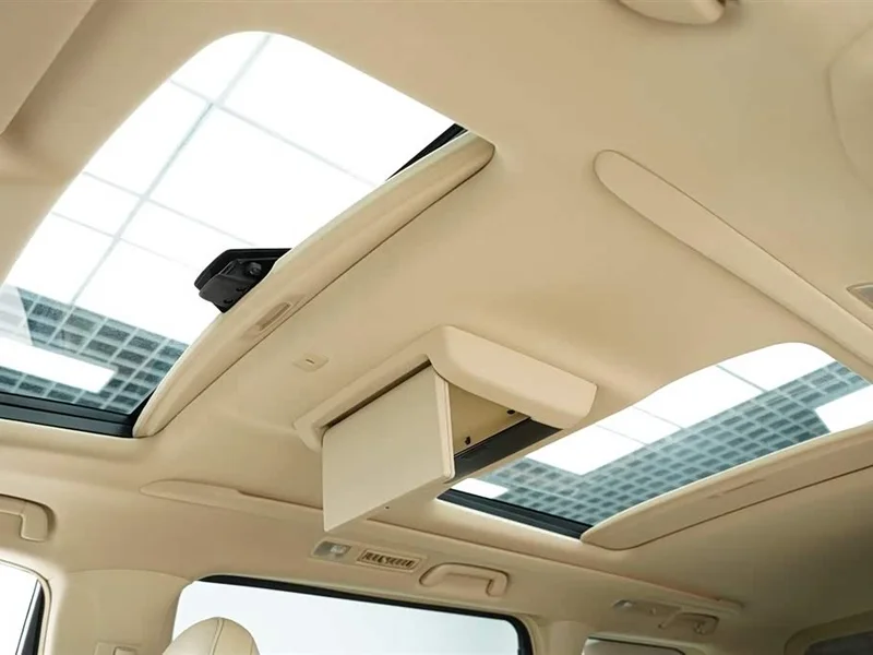 Toyota Alphard — фото 15