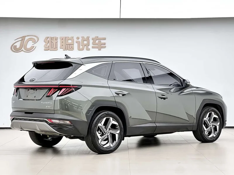Hyundai Tucson — фото 7