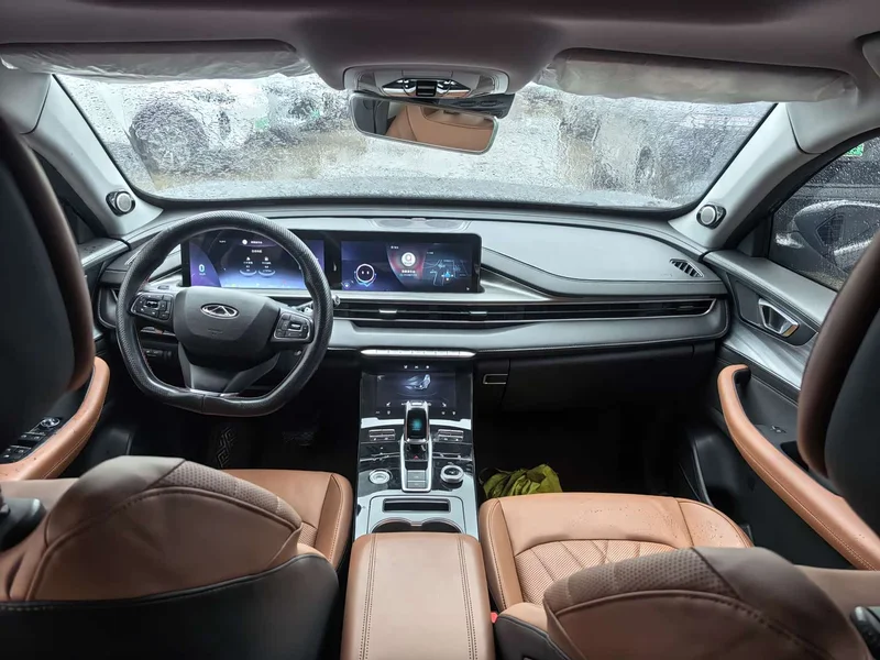 Chery Tiggo 8 Plus — фото 7