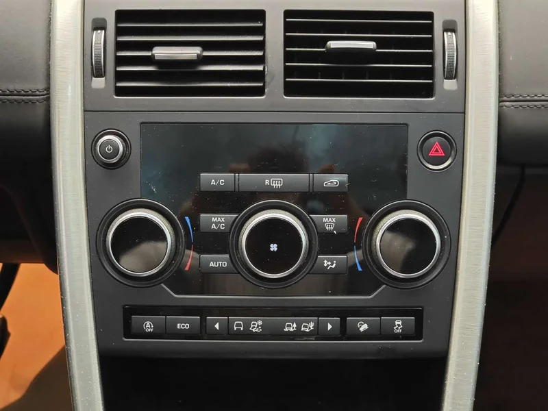 Land Rover Discovery — фото 16