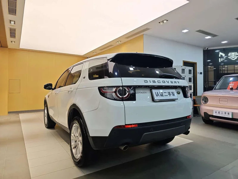 Land Rover Discovery — фото 25