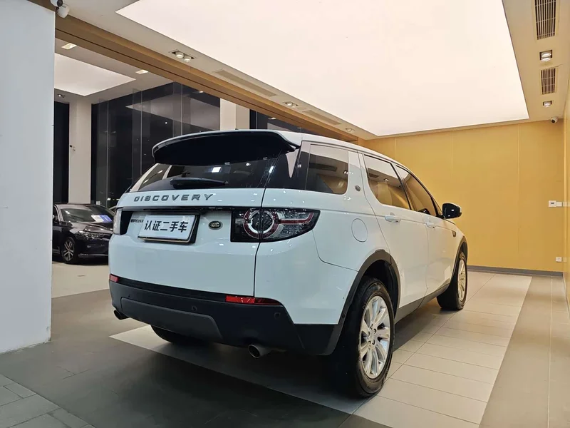 Land Rover Discovery — фото 29