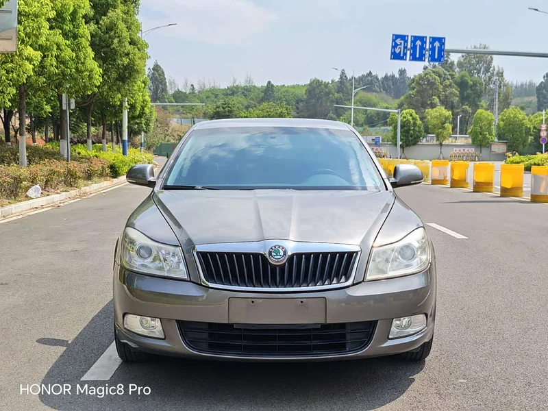 Volkswagen Octavia — фото 2