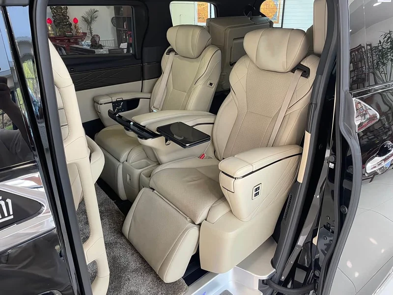 Toyota Vellfire — фото 15