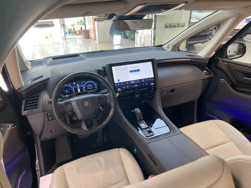 Toyota Vellfire — фото 27