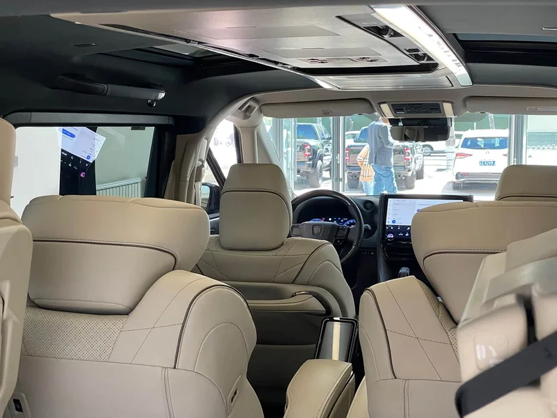 Toyota Vellfire — фото 37