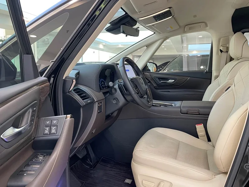 Toyota Vellfire — фото 8