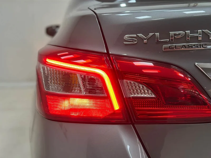 Nissan Sylphy — фото 18