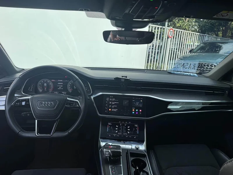 Audi A6L — фото 20