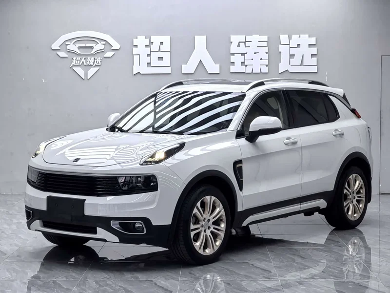 Lynk & Co 01