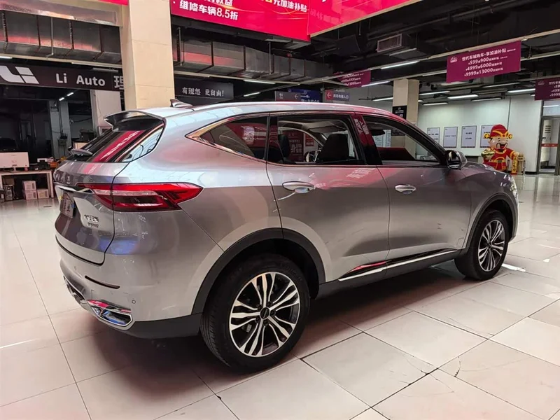 Haval F7 — фото 3