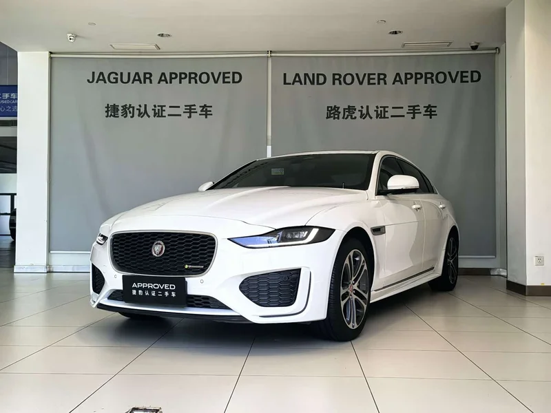 Jaguar XEL — фото 1