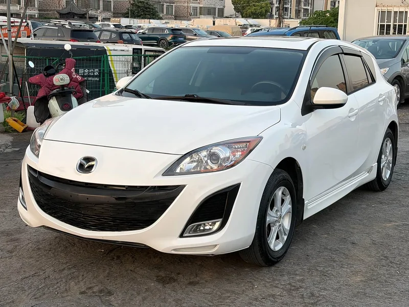 Mazda 3 Xingcheng — фото 1