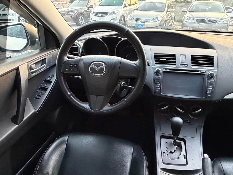 Mazda 3 Xingcheng — фото 11