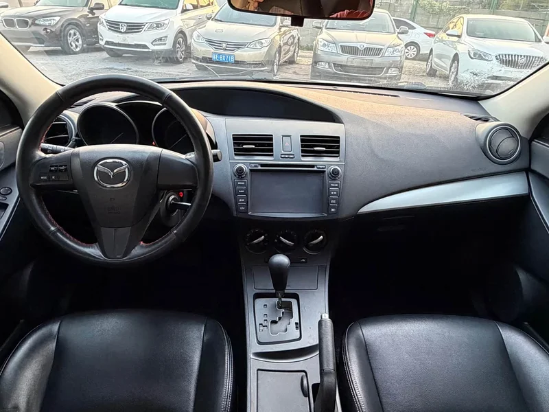 Mazda 3 Xingcheng — фото 10