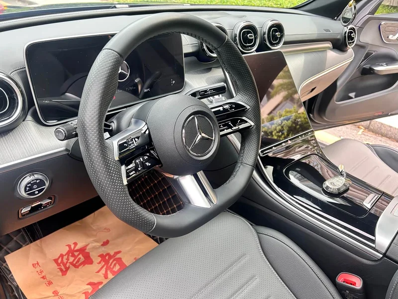 Mercedes-Benz C-Class — фото 10