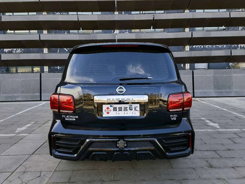 Nissan Patrol — фото 4