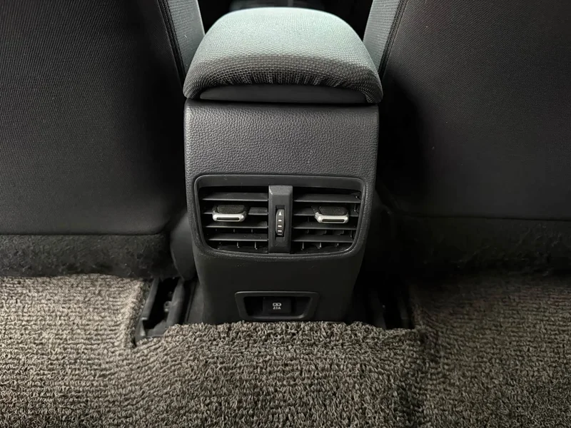Toyota Levin — фото 14
