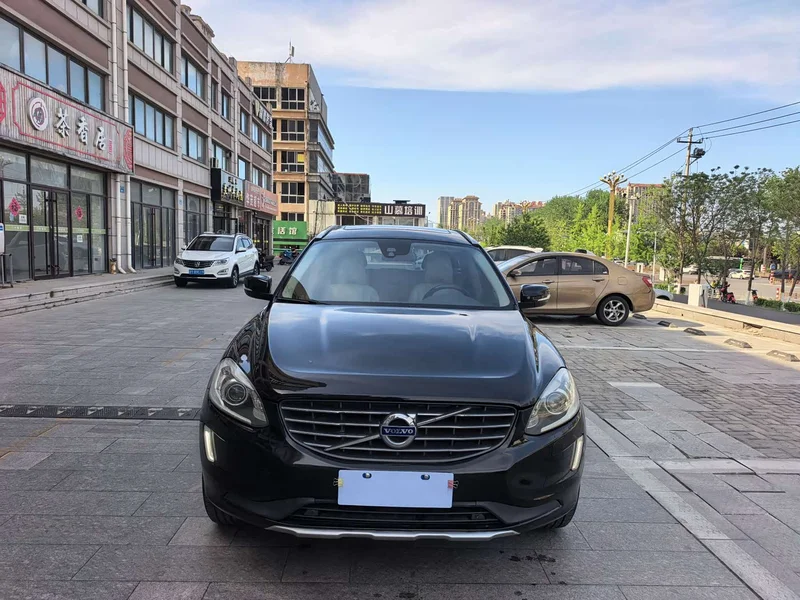 Volvo XC60 (Imported) — фото 2