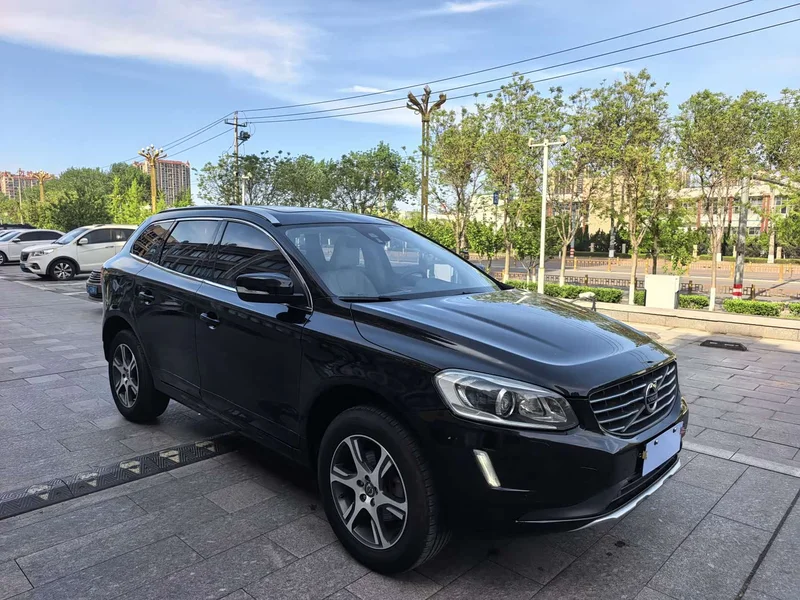 Volvo XC60 (Imported) — фото 3