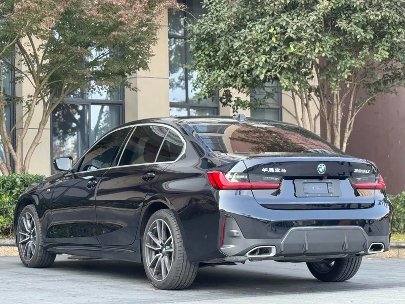 BMW 3-Series — фото 12