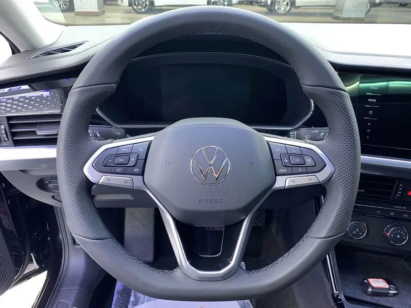 Volkswagen Passat — фото 7