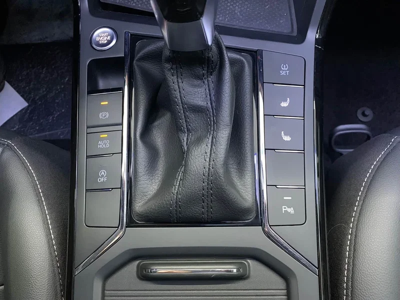 Volkswagen Passat — фото 10