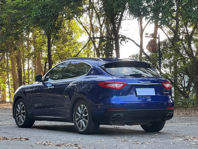 Maserati Levante — фото 6
