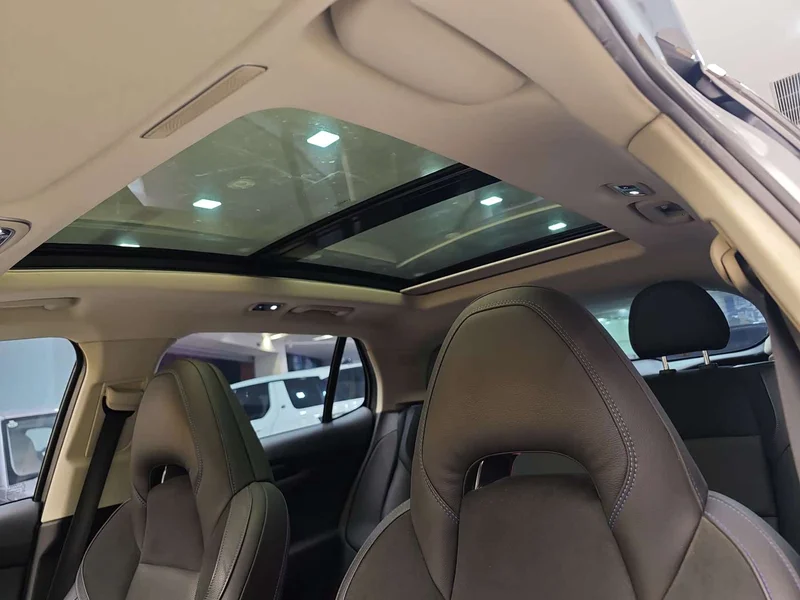 Lynk & Co 01 EM-P — фото 13