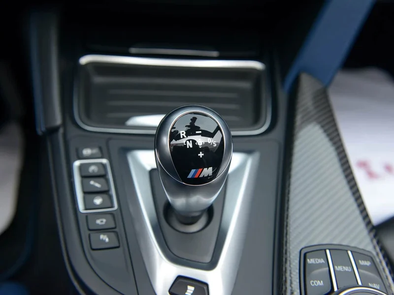 BMW M4 — фото 13