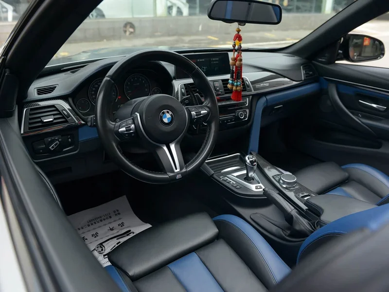 BMW M4 — фото 10