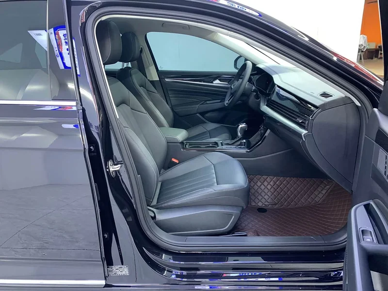 Volkswagen Passat — фото 15
