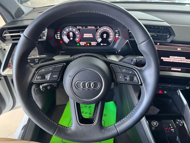 Audi A3 — фото 11