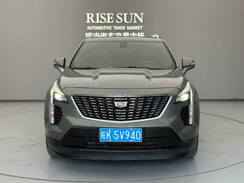 Cadillac XT4 — фото 2