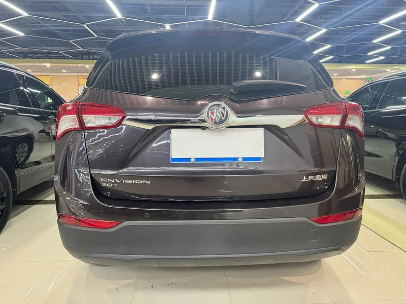 Buick Envision Plus — фото 4